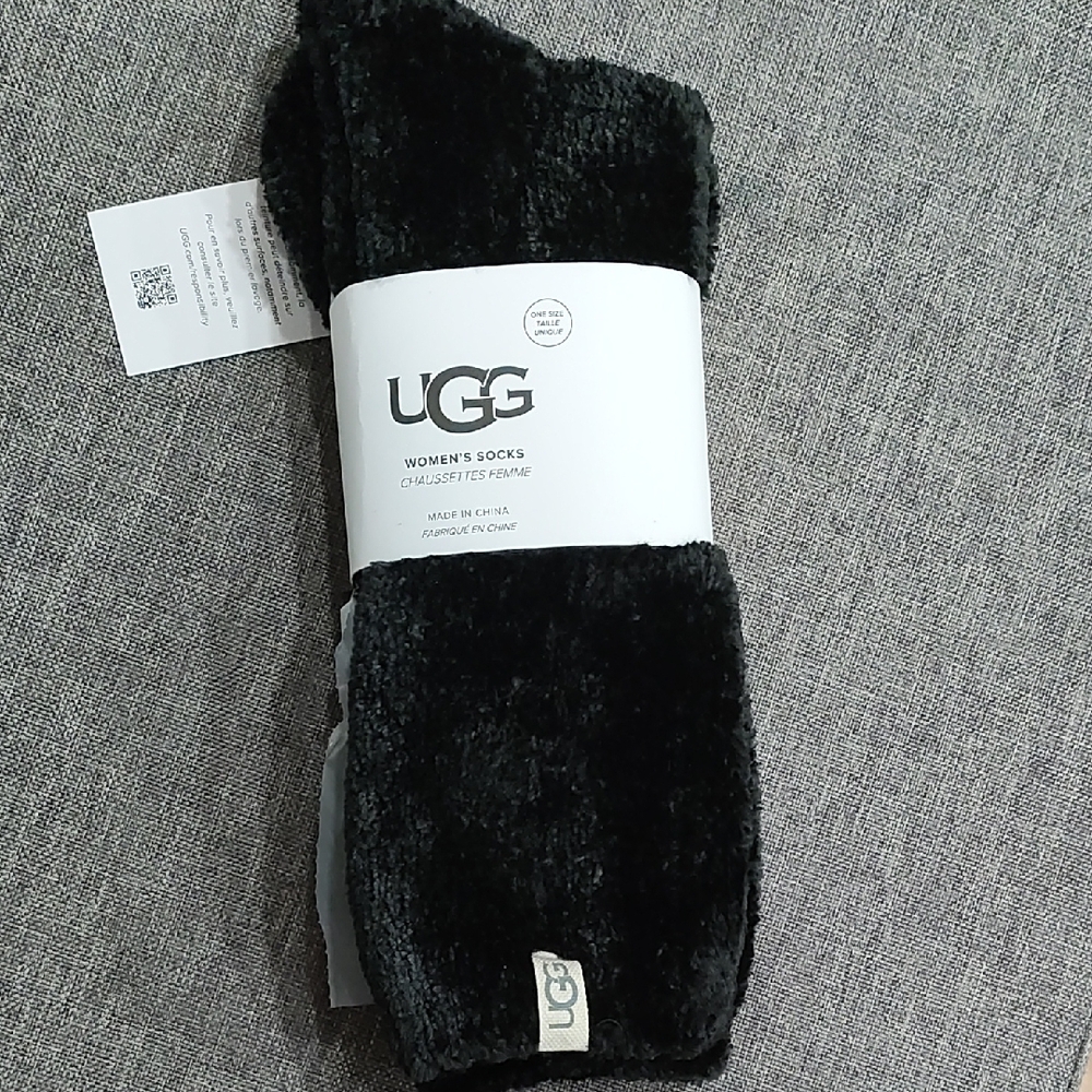 UGG Women's Plush Black Socks